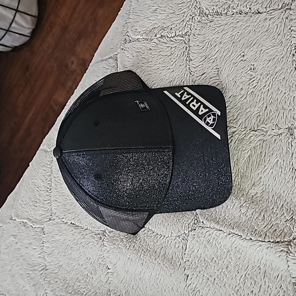 Trucker hat